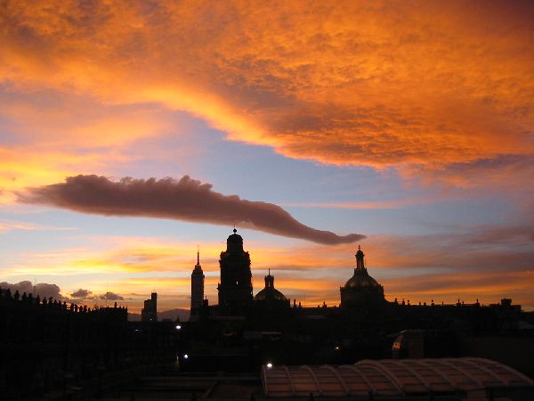 Mex_city_sunsets.jpg